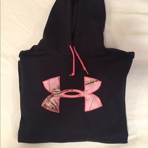 Under Armour Women’s Sweatshirt
